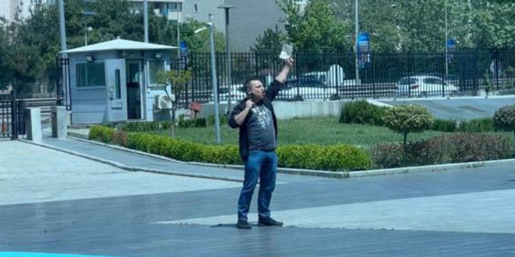 Kartal'daki Anadolu Adalet Sarayı önünde intihar girişimi