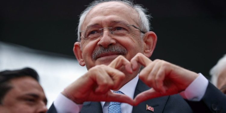 Kılıçdaroğlu BBC'ye konuştu: 'Erdoğan'ı emekli edip köşesine göndereceğiz, kimse endişe etmesin'