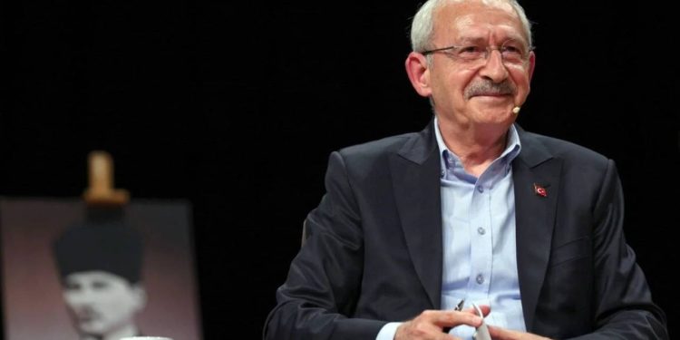 Kılıçdaroğlu, Merve Dizdar'ı tebrik etti: 'Tüm mücadeleci ruhlara' bugün hep birlikte demokrasiyi armağan edeceğiz