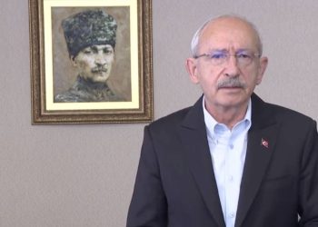 Kılıçdaroğlu, “Vatanımızı bırakmayacağız” dedi: Gençler, ölü toprağını atın üstünüzden, vatanını seven sandığa gelsin!