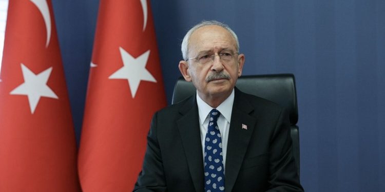 Kılıçdaroğlu 'sahtekar' dedi, TRT telif atarak videoyu kaldırdı