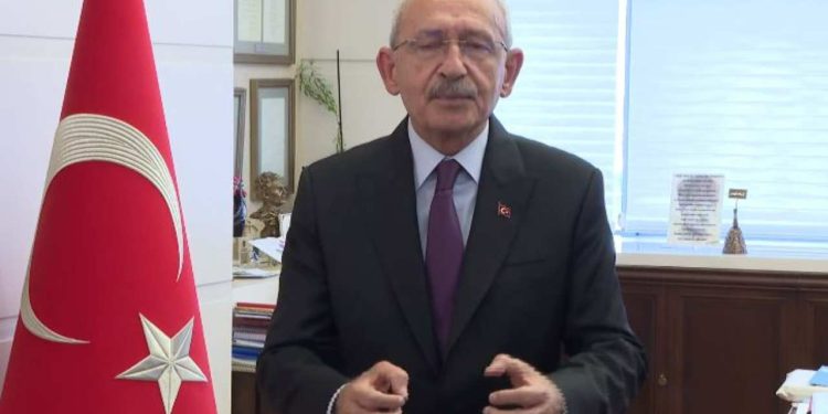 Kılıçdaroğlu'ndan seçmene çağrı: Yarın sandık görevlilerini yalnız bırakmayın