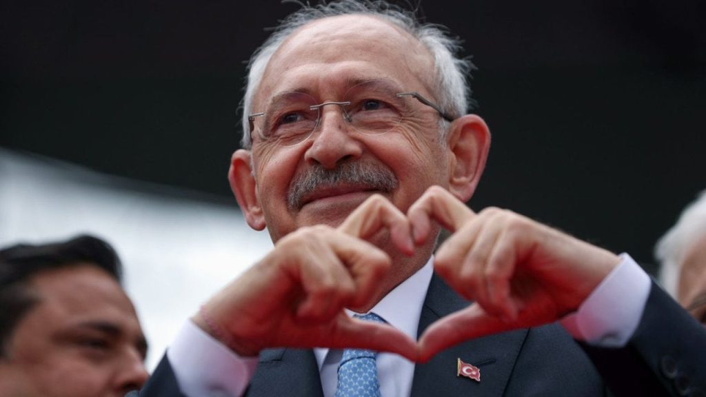 Kılıçdaroğlu'nun Twitter'da beğendiği paylaşımlar: 'Diyetiniz nedir? - Haram lokma yemiyorum'