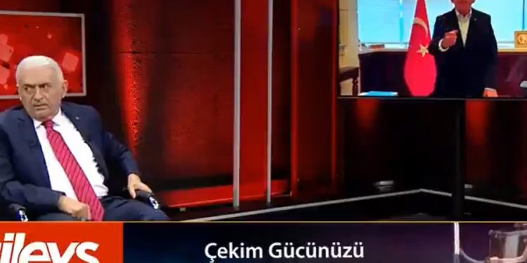 Kılıçdaroğlu’nun sesini duyan Binali Yıldırım’ın ‘irkilmesi’ gündem oldu