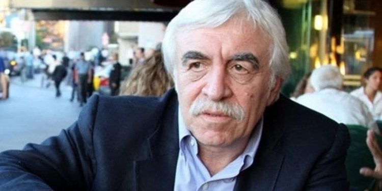 'Kırmızı Fularlı Kız' davası: Cengiz Çandar’a verilen hapis cezası para cezasına çevrildi