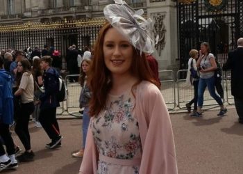 Kraliyet ailesi hayranı kadın yanlışlıkla 13 saat gözaltında kaldı