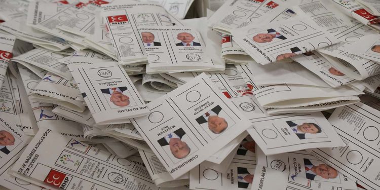 Le Monde: Erdoğan ile Kılıçdaroğlu arasında veri savaşı