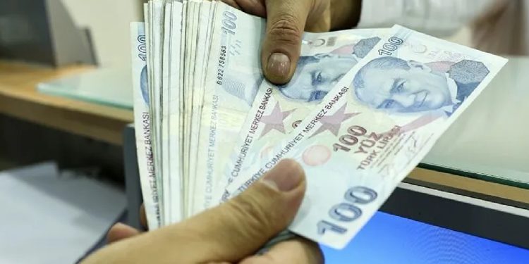 Makas açıldı: Memurlardan zam talebi