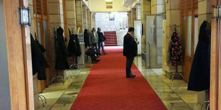 Meclis’te boş vekil odaları için kura çekimi