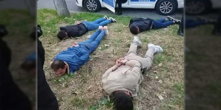 Moda Sahili'ndeki 'halay' gözaltısında beş kişi serbest