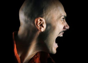 Muktediri indirmeden sükûnetin haram olacağını unutmayalım