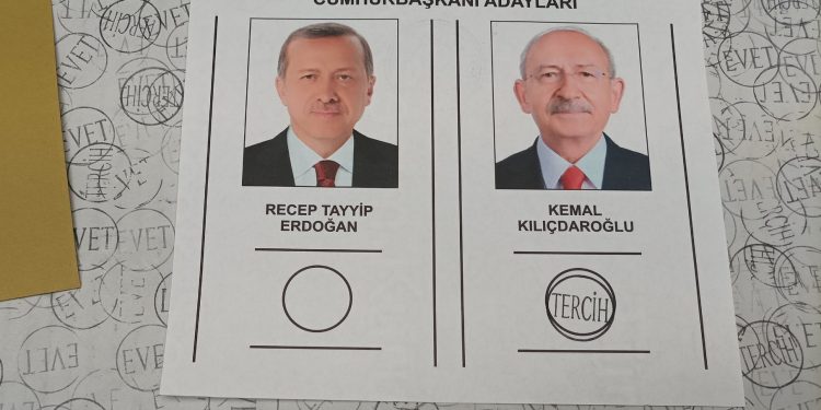 Mümtaz’er Türköne yazdı: Seçimin sonucunu negatif tercihler belirleyecek, sürpriz olabilir