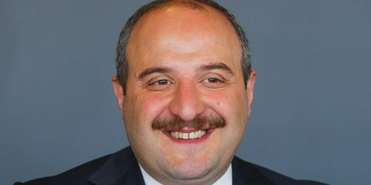 Mustafa Varank, Metin Lokumcu'nun öldürüldüğü olayda Erdoğan'ı masum ilan etti: 'Şimdi 'seçim otobüsleri taşlanıyor' diye konuşanlar...'