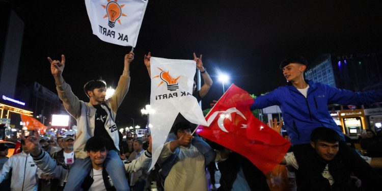 NATO ve AB'den Erdoğan'a tebrik