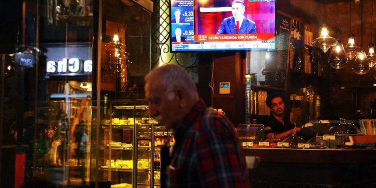 NYT'den 28 Mayıs sonrası için yorum: Seçimi kazananın ödülü krizin eşiğindeki ekonomi olacak