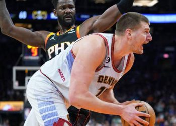 Nikola Jokic'in 53 sayılık performansı galibiyete yetmedi