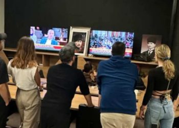 Oğuzhan Uğur'dan Erdoğan'ın 'gençlerle buluşma'sına: Biz de izliyoruz, çok iyi format