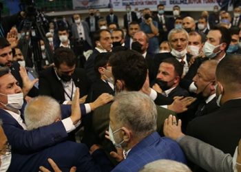 Olaylı BBP kongresi: Destici’nin genel başkanlığı düşecek mi?