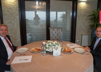 Özdağ, Mutabakat metnini sundu, saat 11.00'a kadar yanıt beklediğini açıkladı