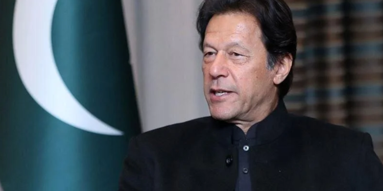 Pakistan’da mahkemeden Khan’ı serbest bırakma kararı