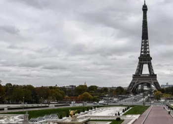 Paris'te 14 yıl sonra bir ilk