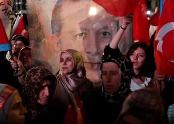 Politico: Erdoğan'ın yeniden seçilmesi Avrupa'da bazılarına rahat nefes aldıracak