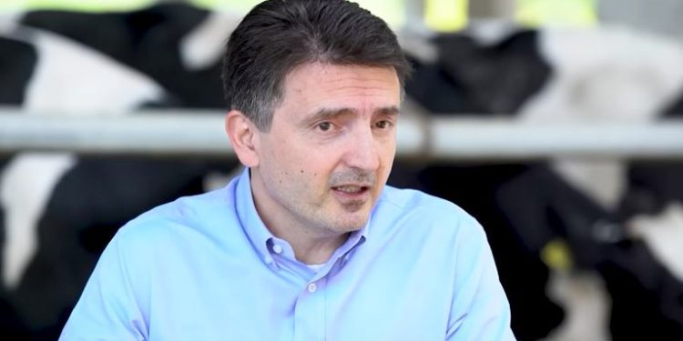 Prof. Dr. Bilge Yılmaz, ‘Batıyoruz’ diyerek uyardı: Hâlâ bir şansımız var, bunu heba etmeyelim