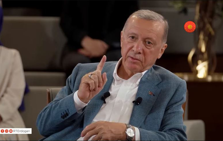 Recep Tayyip Erdoğan, Kızılay’ın çadır satmasına ‘ciddi üzülmüş’