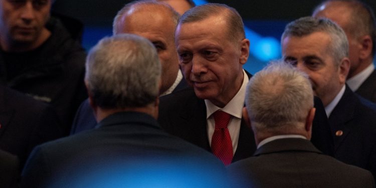 Reuters'tan Erdoğan yorumu: Otoriter liderler iktidarda kaldıkça daha fazla risk yaratıyor
