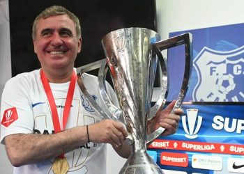 Romanya'da Hagi'nin çalıştırdığı Farul Constanta şampiyon oldu