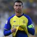 Ronaldo, fotoğraf çektirmek isteyen rakip antrenörü itti!