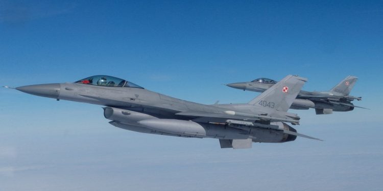 Rusya Dışişleri'nden ABD'ye F-16 tepkisi: Batı için çok büyük riskler içeriyor