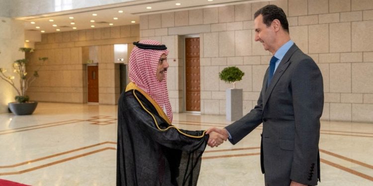 Şam yönetiminden mülteci açıklaması: Yaptırımlar geri dönüşleri engelliyor, Ankara yeni yaklaşım benimsemeli