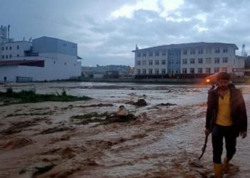 Samsun'da da sağanak yağış ve dolu etkili oldu