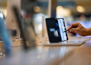 Samsung yola Google’la devam edecek