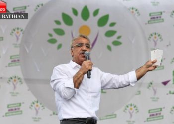 Sancar: Demokrasinin motor gücü biziz, Yeşil Sol ağacı altında buluşalım