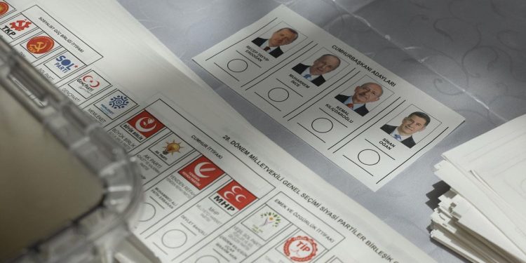 Seçim yasakları bugün başlıyor: Anket, kamuoyu araştırması yayımlanmayacak