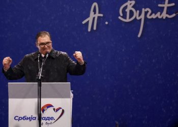 Sırbistan Devlet Başkanı partisinin liderliğinden istifa etti: Vuciç 11 senedir SNS'nin başındaydı