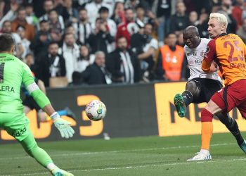 Son viraja girilirken Galatasaray'ın savunması ve kalesi alarm veriyor