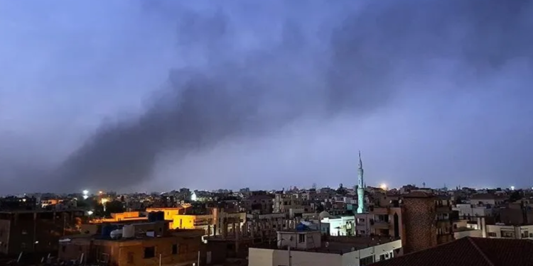 Sudan’da 700 binden fazla kişi yerinden oldu