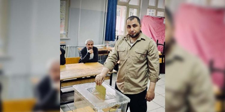 Suriye Milli Ordusu'na bağlı tugayın komutanı Erdoğan'a oy verdi