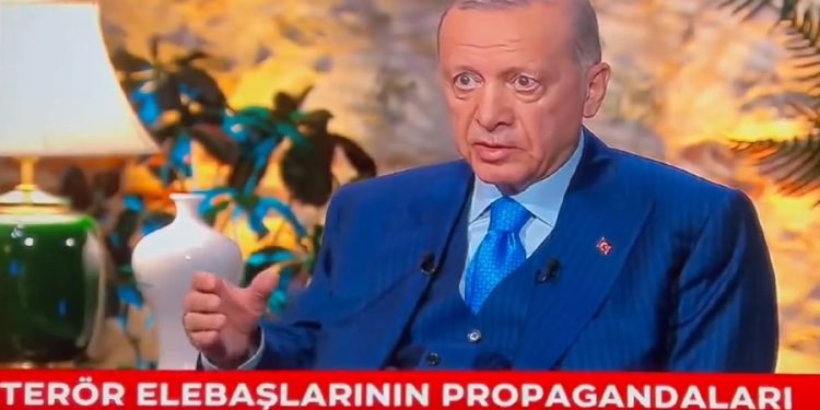 TRT, Erdoğan’ın ‘montaj’ itirafını yayından kaldırttı