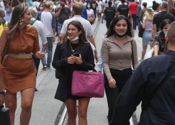 Türkiye İstatistik Kurumu (TÜİK), “Kendini mutlu hissettiğini belirten gençlerin oranı yüzde 84,3” şeklindeki raporuna gelen tepkilere yanıt verdi.