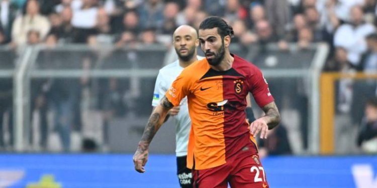 Takımımdan ve taraftarlarımdan özür dilerim