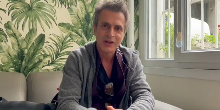 Teoman'dan 'seçim' videosu: Doğru tarafa oy vermeniz için yapıyorum