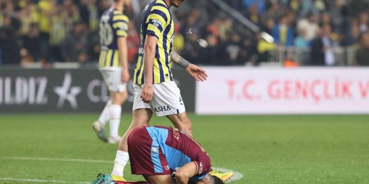Trezeguet’den "tükürük" açıklaması: Videoyu görünce kötü hissettim