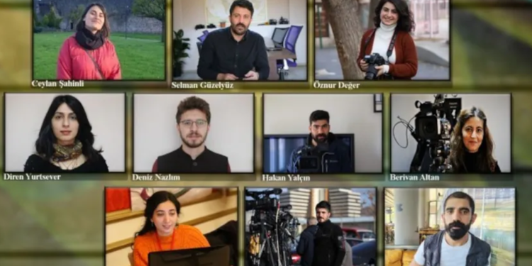 Tutuklu gazeteciler hakim karşısına çıkıyor