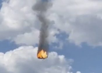 Ukrayna sınırında hem Rus savaş uçağı hem de Rus helikopteri düştü