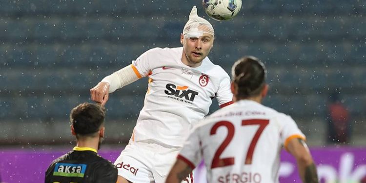 Victor Nelsson'a 15 dikiş atıldı