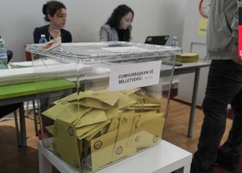YSK Alman makamlarıyla anlaşamadı, dokuz merkezde seçim iptal